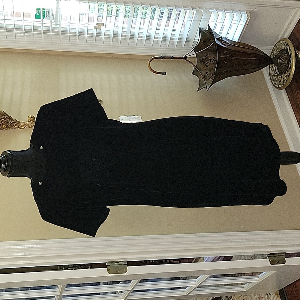 Liz Claiborne black velvet dress rhinestone button neckline short sleeve…16 NEW